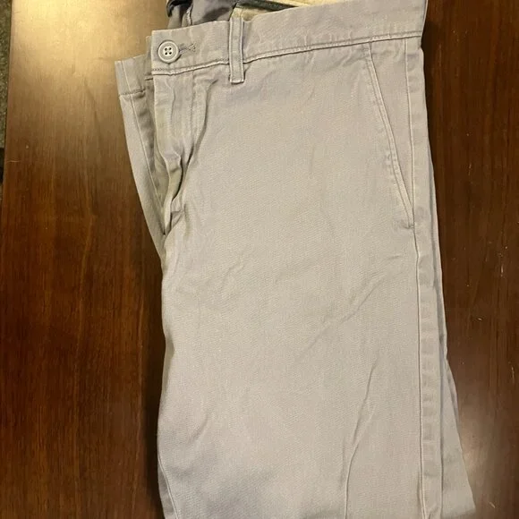 5 - J. Crew 484 slim-fit stretch